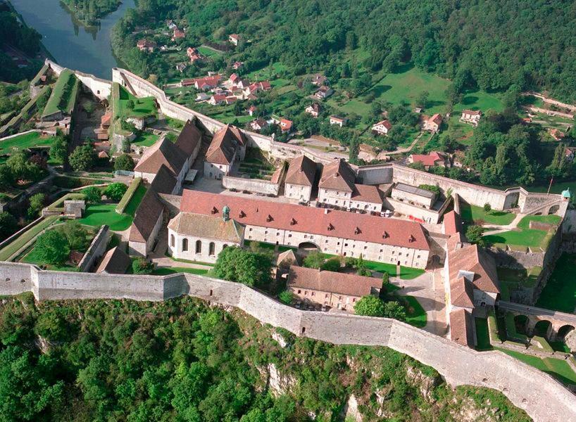 Doubs - Besancon Ecole Valentin